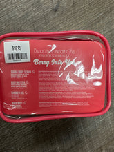Load image into Gallery viewer, TRAVEL BODY CARE KIT-strawberry
