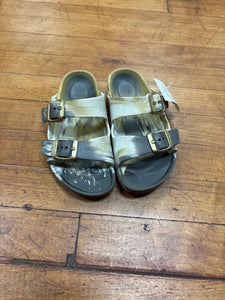 SLIP ON-13