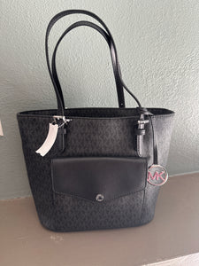 JET SET MK HANDBAG(RETAIL$350)