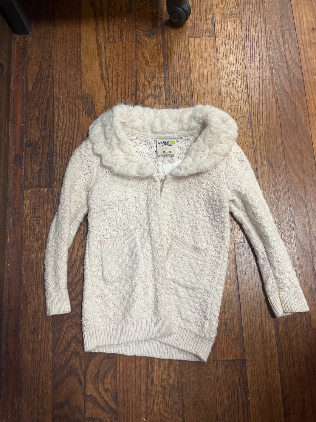 SWEATER