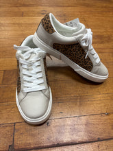 Load image into Gallery viewer, SNEAKER-5Y
