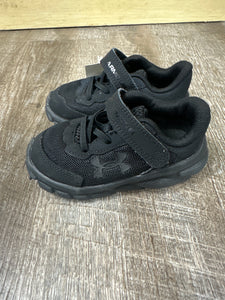 SNEAKER -LIKE NEW -5
