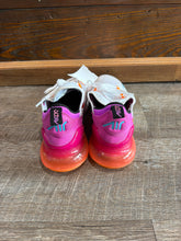 Load image into Gallery viewer, AIR MAX 270 - 7
