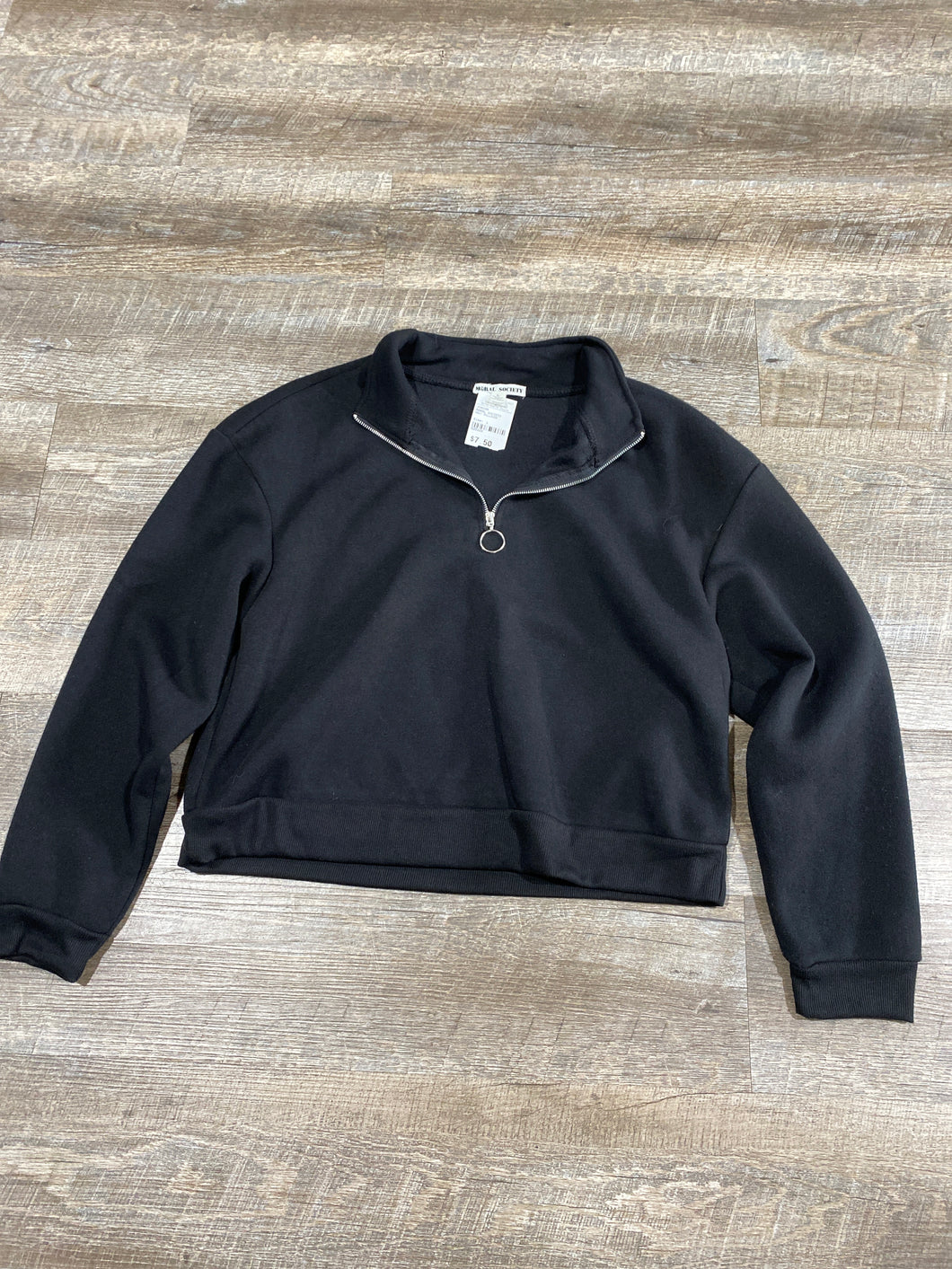 NEW! PULLOVER- L