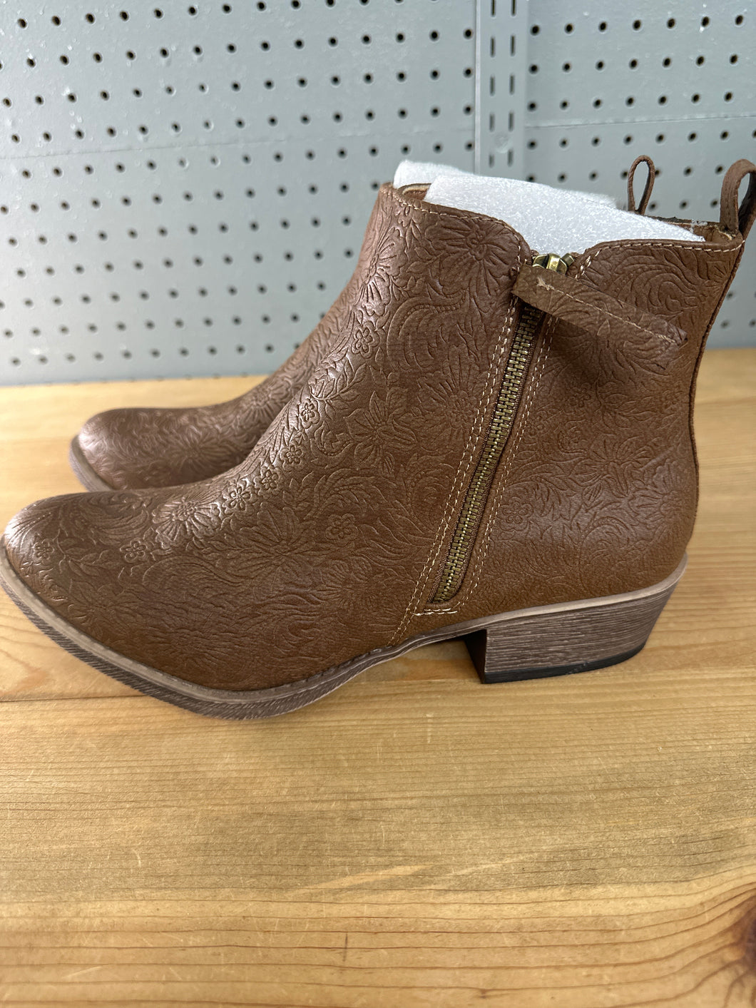NEW! BOOTIE(RETAIL$80) -10