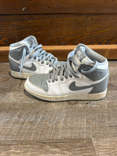 Load image into Gallery viewer, AIR JORDAN 1
