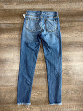 Load image into Gallery viewer, JEANS - 3
