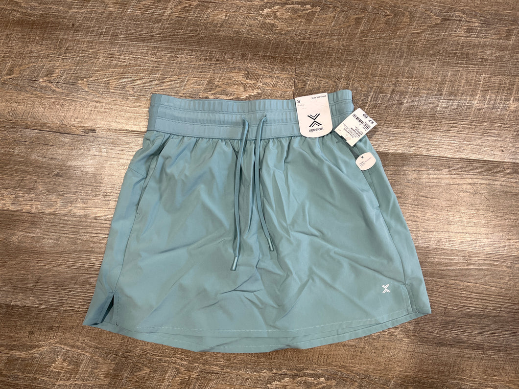 NEW! SKORT - S