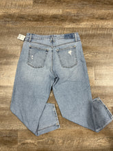 Load image into Gallery viewer, JEANS-12
