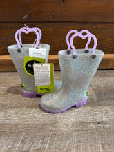Load image into Gallery viewer, NEW! LIGHT UP BOOTS - 5
