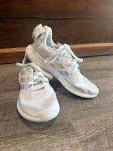 Load image into Gallery viewer, SNEAKER - 8
