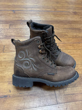 Load image into Gallery viewer, LEATHER LACE UP-8.5

