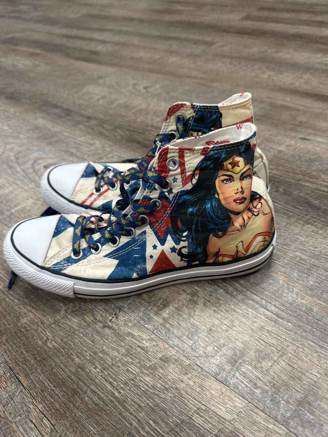 WONDER WOMEN CHCUK