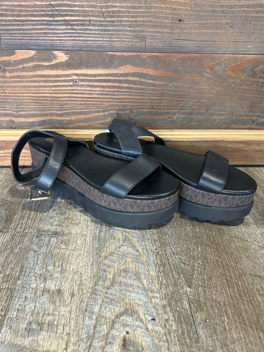 PLATFORM SANDAL - 8.5