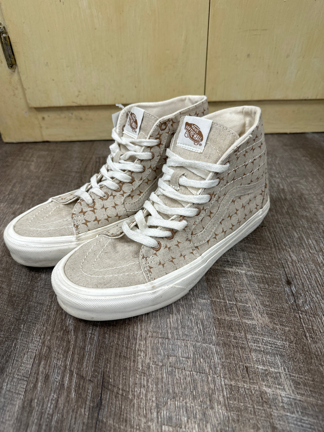 HIGH TOP -9