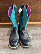 Load image into Gallery viewer, BOOTS - 8.5

