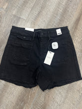 Load image into Gallery viewer, BLACK CARGO SHORTS-XL
