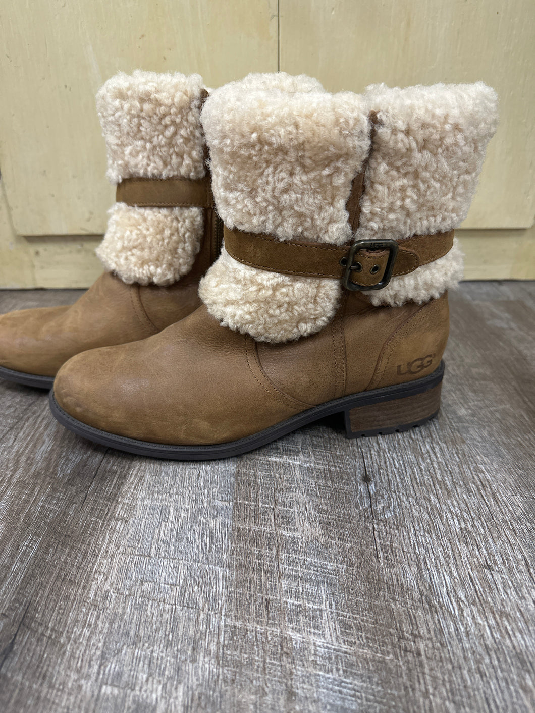 BOOT -9.5