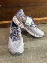 Load image into Gallery viewer, GHOST SNEAKER - 10
