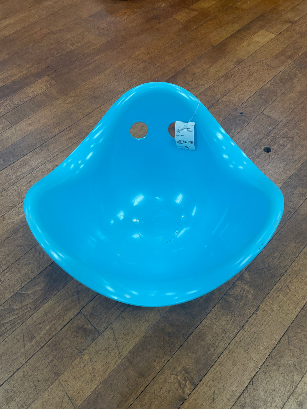 PLAY SEAT