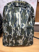 Load image into Gallery viewer, BACKPACK

