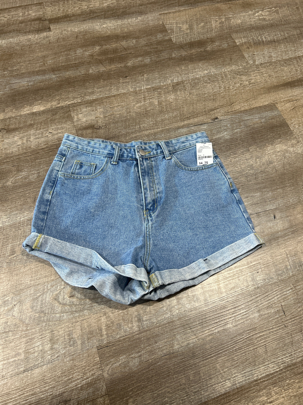 SHORTS-M