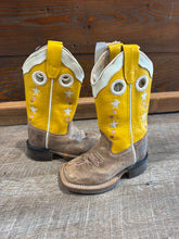 Load image into Gallery viewer, BOOTS - 8.5
