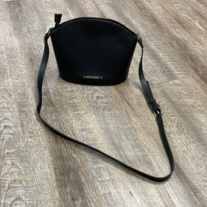 CROSSBODY