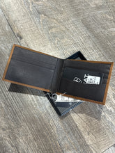 Load image into Gallery viewer, WALLET-NEW $35 RETAIL
