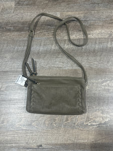 CROSSBODY