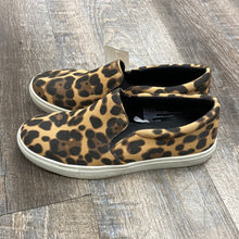 Load image into Gallery viewer, LEOPARD SLIP ON- 7
