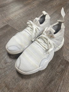 BASKETBALL SNEAKER-5Y