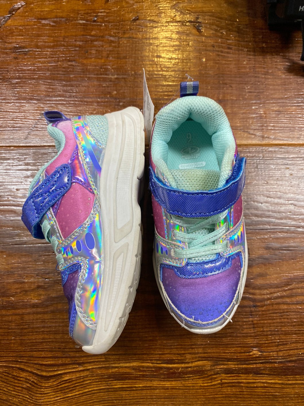 SHOE