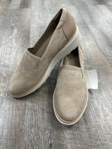 NEW! LOAFER(RETAIL$60)-8.5