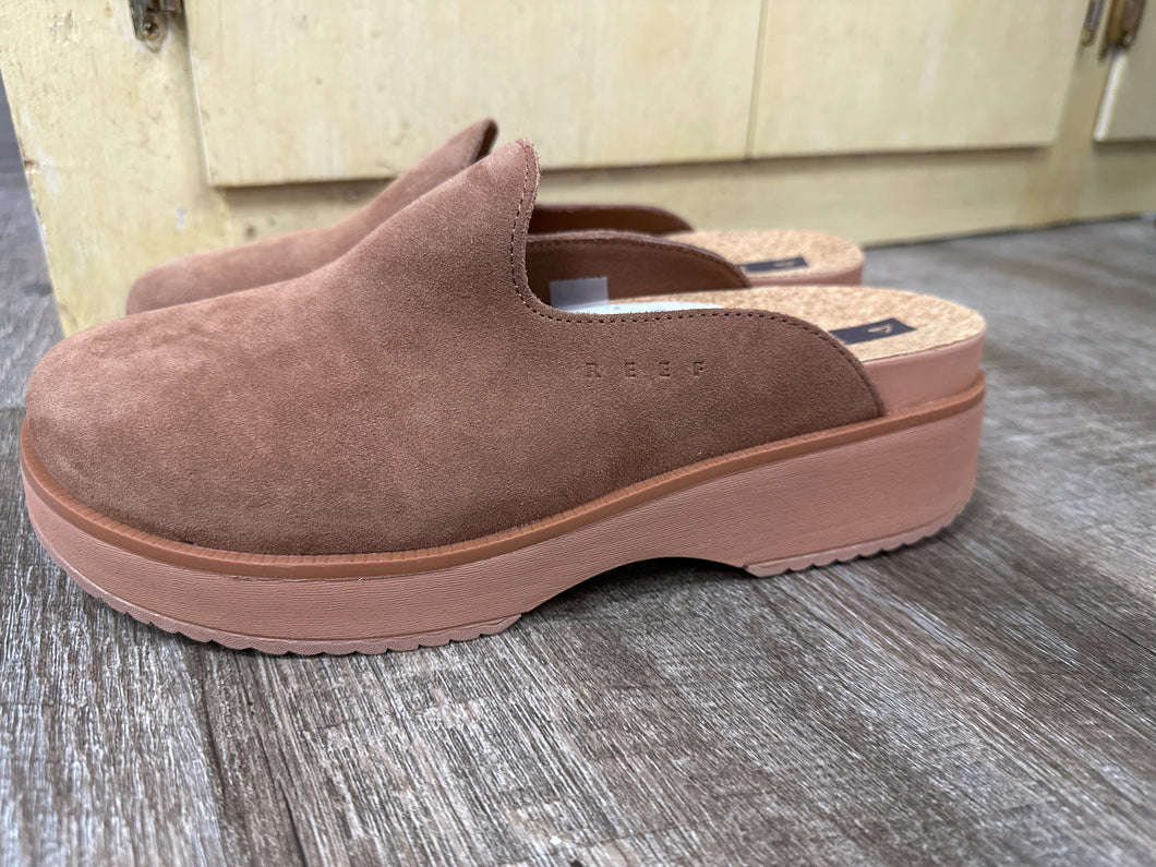 SLIP ONLIKE NEW $95 RETAIL -10