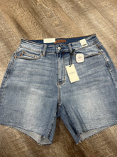 Load image into Gallery viewer, HIGH WAISTED SHORTS-1X
