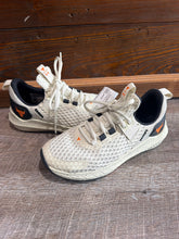 Load image into Gallery viewer, SNEAKER - 8
