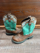 Load image into Gallery viewer, BOOTS - 9
