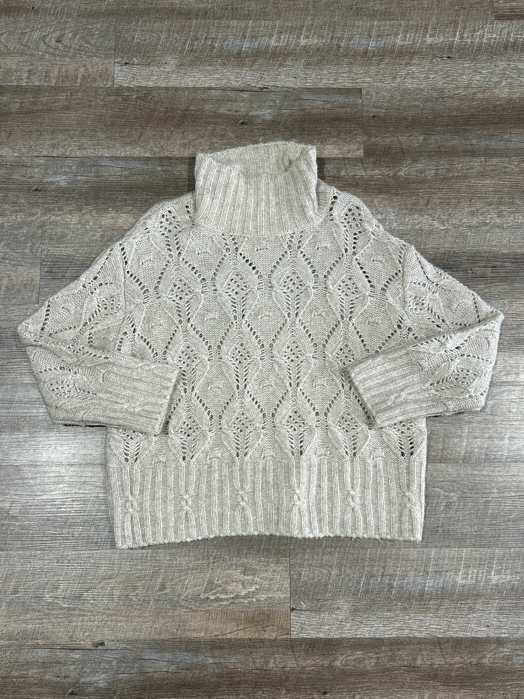 SWEATER - LG