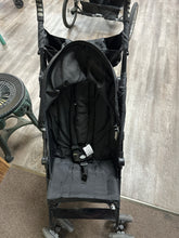 Load image into Gallery viewer, UMBRELLA STROLLER
