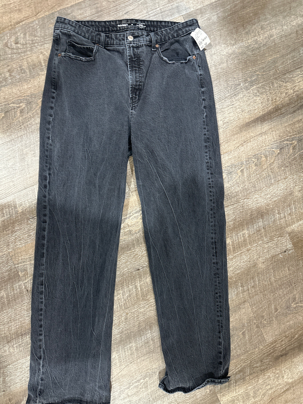 PANT-16