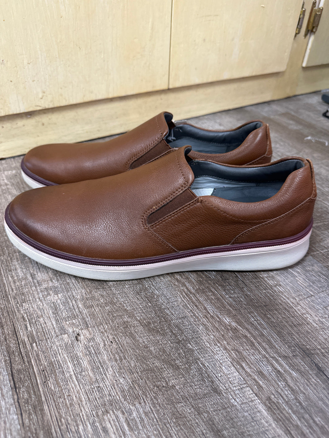 SLIP ON (RETIAL$130)-11