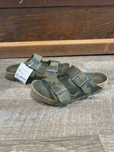 Load image into Gallery viewer, CAMO SANDAL - 2Y
