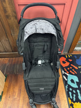 Load image into Gallery viewer, STROLLER(RETAL$299)*will not ship*
