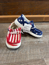 Load image into Gallery viewer, STARS &amp; STRIPES - 10
