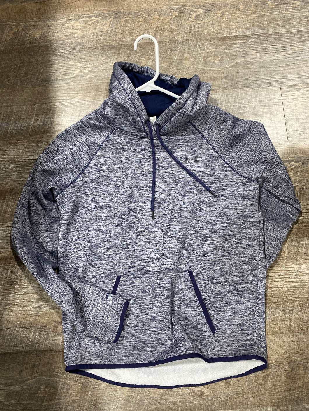 HOODIE - MD