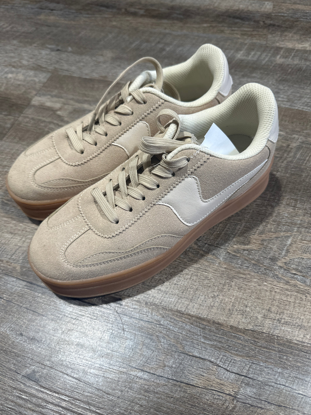 SNEAKER - 8