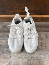 Load image into Gallery viewer, SNEAKER - 8.5
