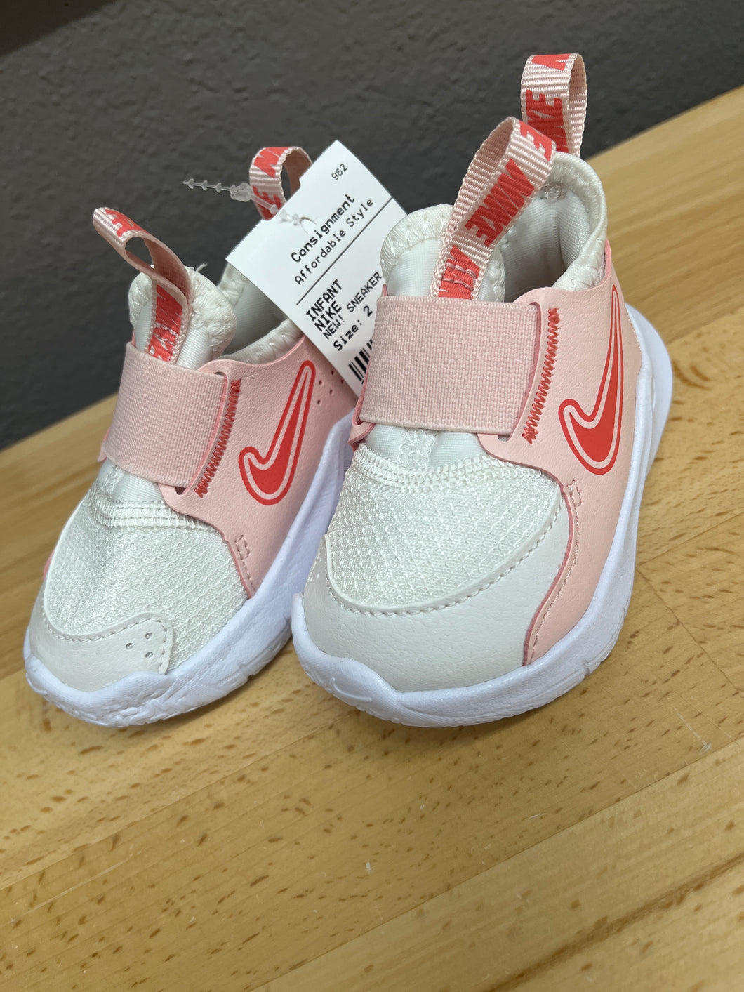 NEW! SNEAKER-2