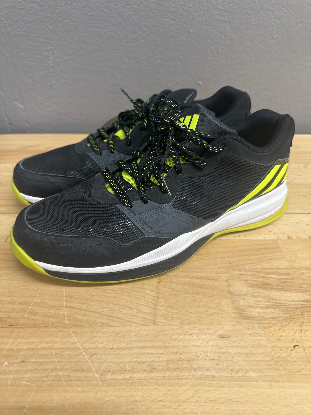 SNEAKER - 11.5